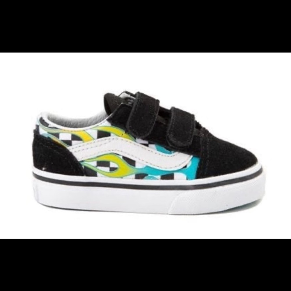 Vans - old skool glow in the dark Surf
Flame checkrboard Kids Shoes 4T - NIB